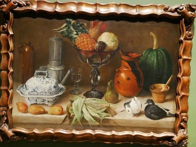 Alacena (Sopera inglesa, frutero de cristal cortado, elote y palomas) de José Agustín Arrieta 01