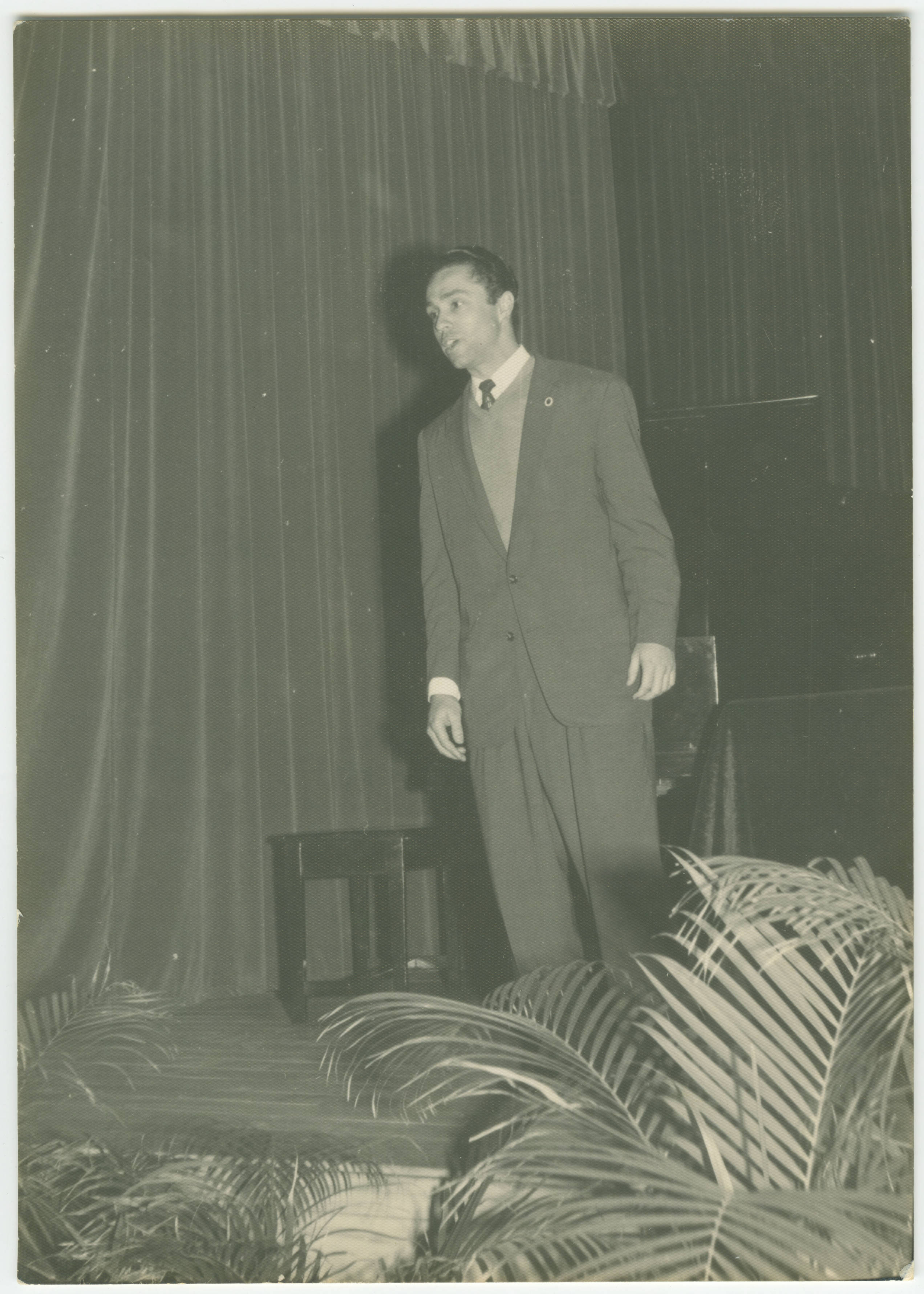 Angel Cuadra — Anónimo