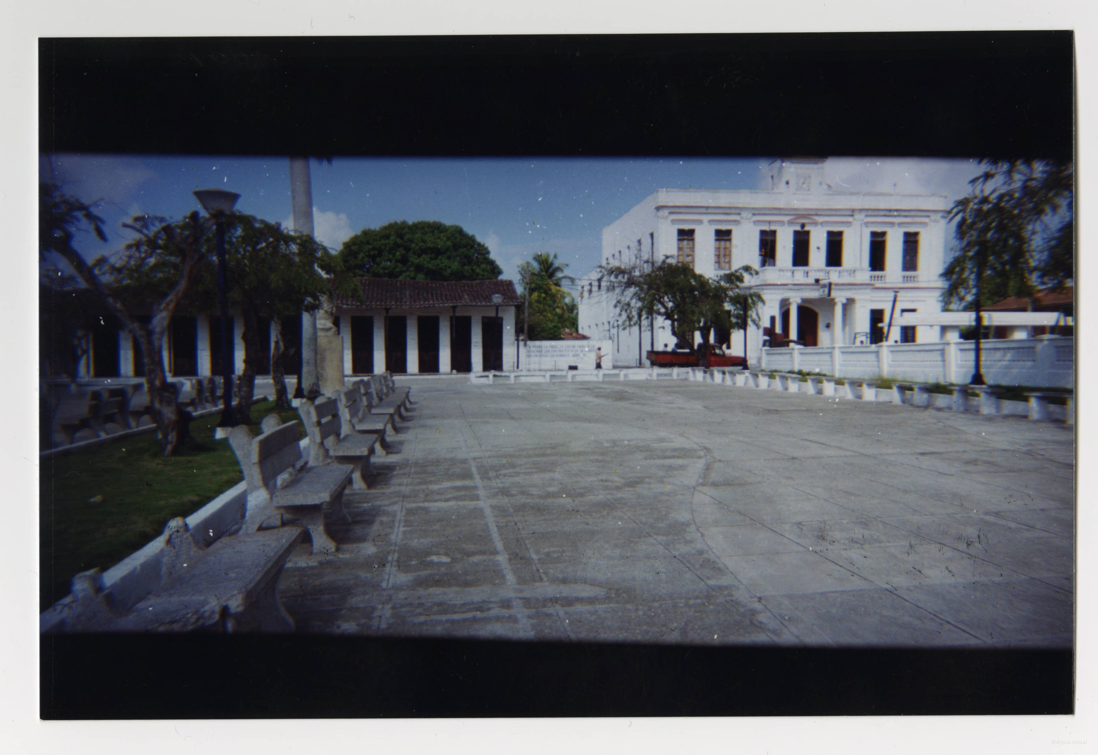 Iglesia de San Vicente de Paul y Ayuntamiento de Yaguajay