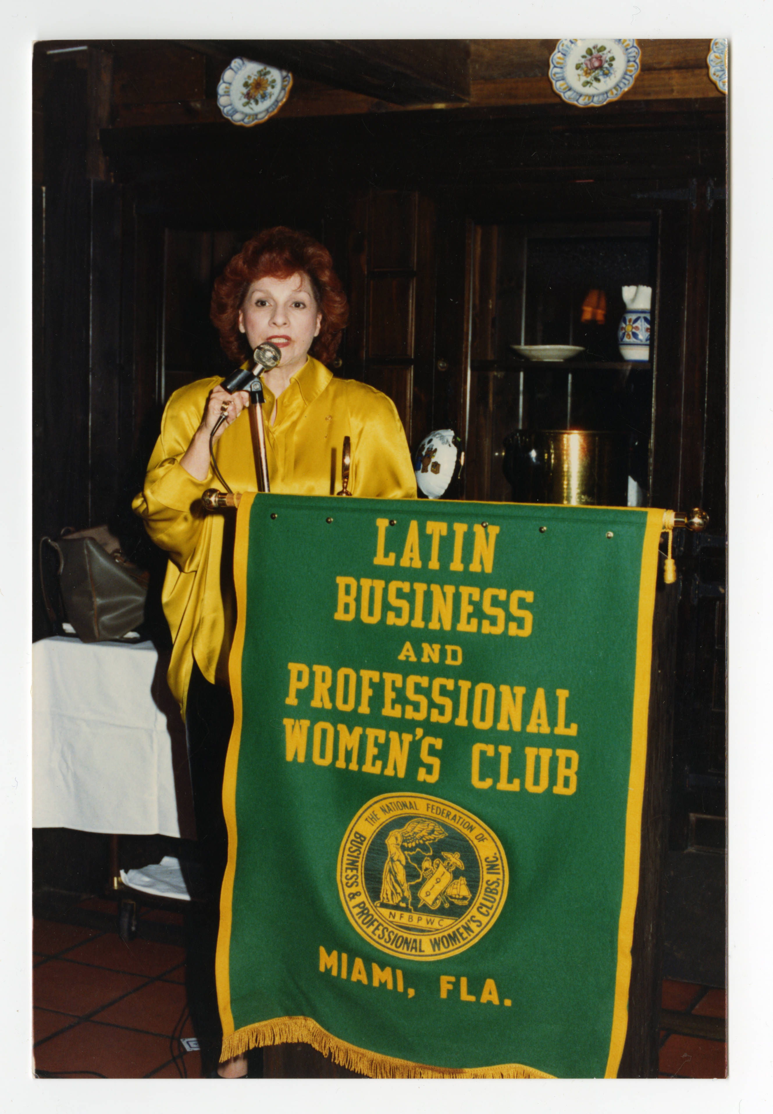 Cary de León, president of the Latin Business and Professional Women's Club — Anónimo