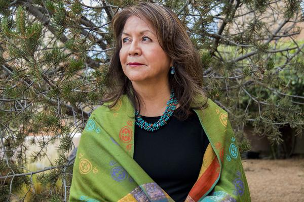 Laura Tohe reads and discusses Within Dinétah the People's Spirit Remains Strong on July 10, 2020 — No identificado