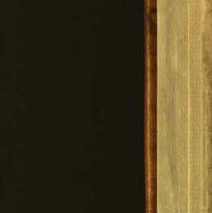Marco de madera antiguo con borde decorativo