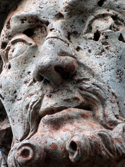 Aleijadinho - Detalhe do rosto do profeta Jeremias - Santuário do Bom Jesus de Matosinhos - Congonhas — Antônio Francisco Lisboa "Aleijadinho"