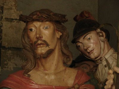 La Pasión: Jesucristo con corona de espinas y dos soldados — Antônio Francisco Lisboa "Aleijadinho"