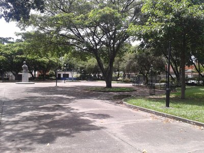 Plaza Michelena — Arturo Michelena
