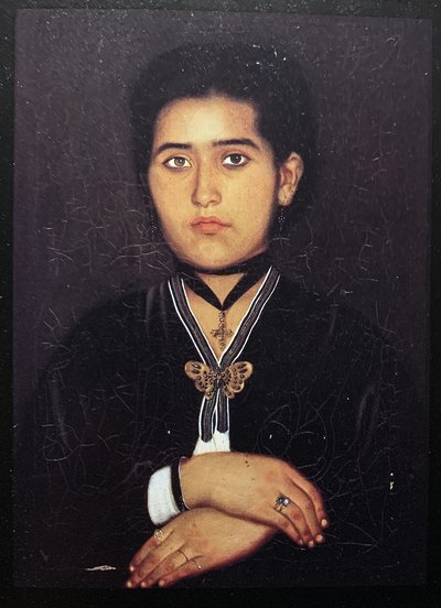 Retrato de dama con mariposa dorada — Hermenegildo Bustos