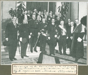 Homenaje al Dr. Barnades en la Real Academia de Medicina, Madrid — Anónimo (grabado europeo)