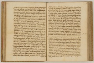 Manuscrito antiguo abierto que exhibe dos páginas completas de texto