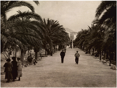 Passeig de la Ribera amb el monument a el Greco al fons — No identificado