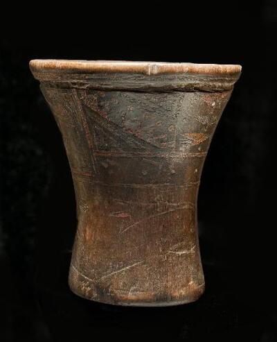 Vaso ceremonial — No identificado