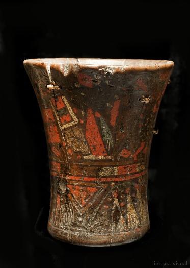 Vaso ceremonial — No identificado