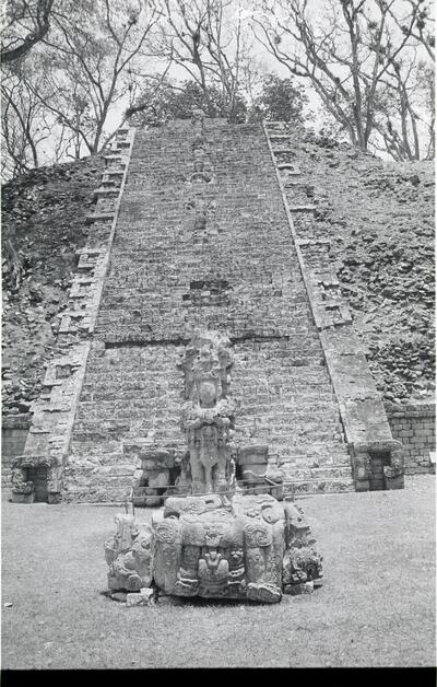 Copan, Stela M (CPN: St. M) — No identificado