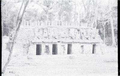 Yaxchilan, Structure (YAX: Str. 19) — No identificado