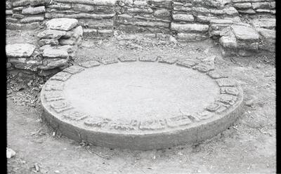 Tonina, Monument (TNA: Mon. 111) — No identificado