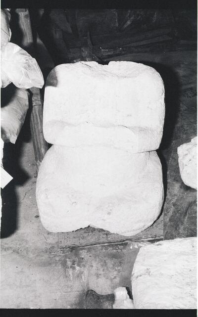 Uaxactun, Statue (UAX: Sta.) — No identificado