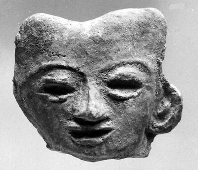 Cabeza antropomorfa — No identificado