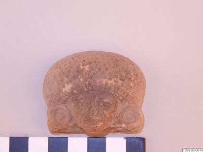 Figur, fragment — No identificado