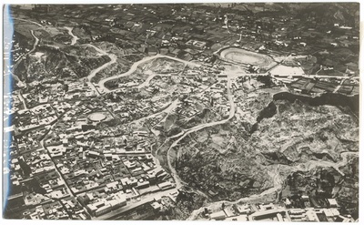 Luftbild vom Stadtteil Miraflores von la Paz — Junkers Luftbild-Zentrale (Production) (Atelier)