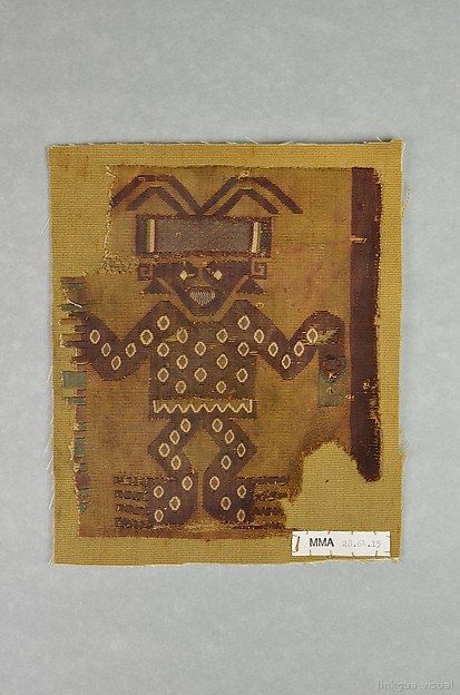 Fragmento de tapiz con figura emplumada